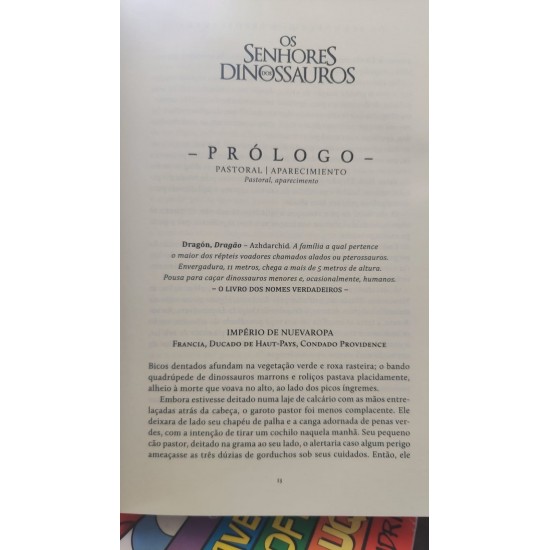 Os Senhores dos Dinossauros, Victor Milan, Editora Darkside, Capa Dura - Frete Grátis Os Senhores dos Dinossauros, Victor Milan, Editora Darkside, Capa Dura - Frete Grátis